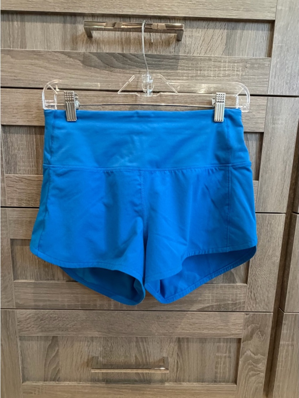 Lululemon Speed up high rise lined 2.5 Women’s Active Shorts in Bright Blue